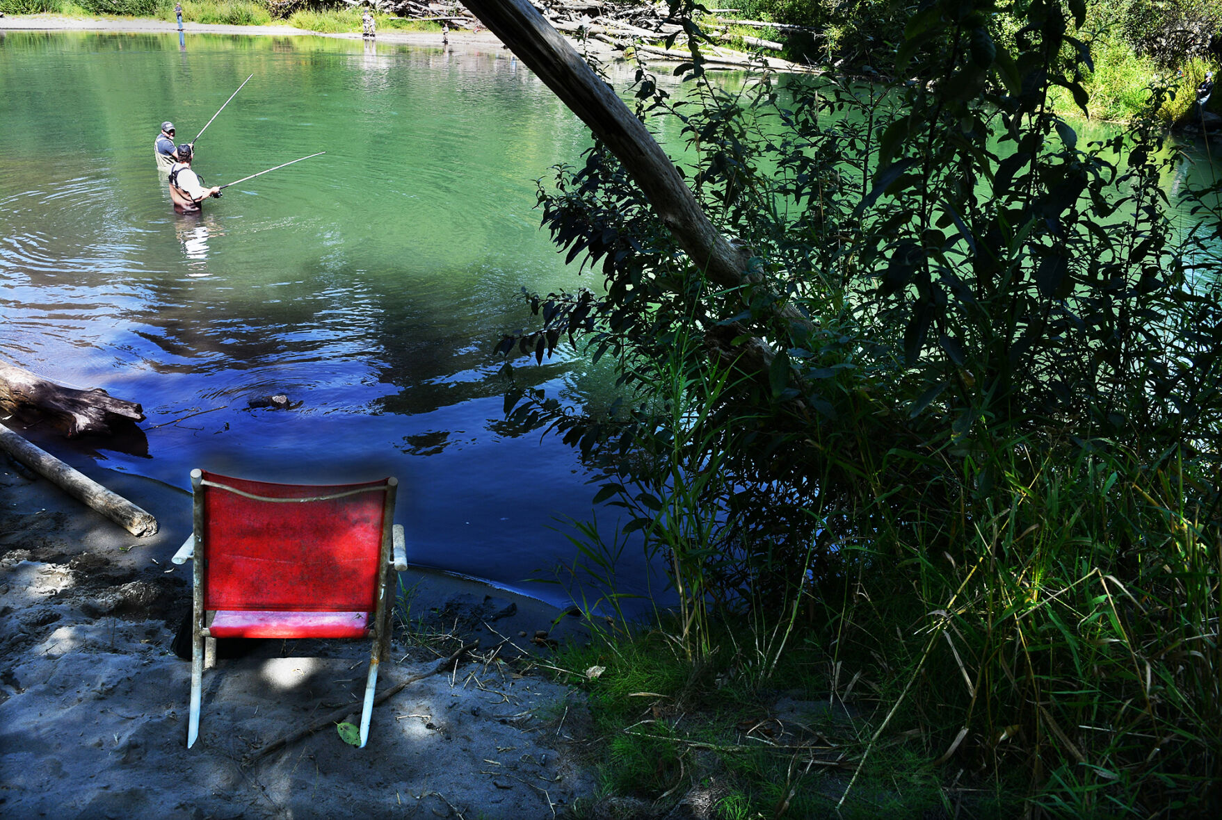 200910.news.fishing.pd3.jpg